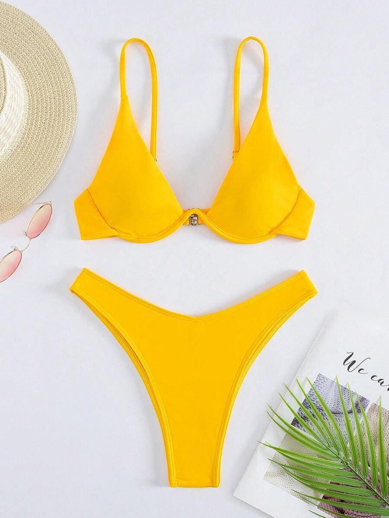 Traje de Baño Bikini Copa Ballena Unicolor SHEIN